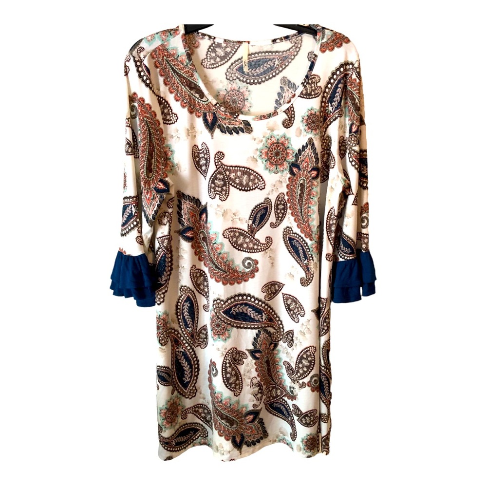 Pretty paisley tunic